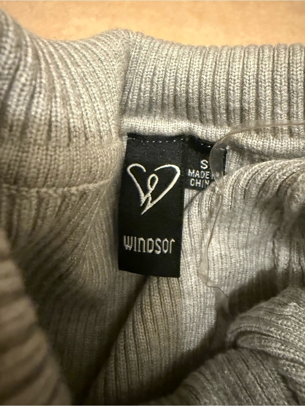 Windsor Gray Ribbed Knit Top - Picture 3 of 3